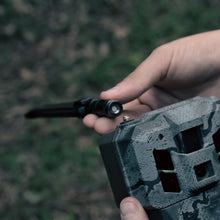 Load image into Gallery viewer, Spartan Hinged 4G/LTE Antenna with SMA Connector